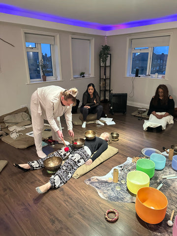 Tibetan singing bowl practice