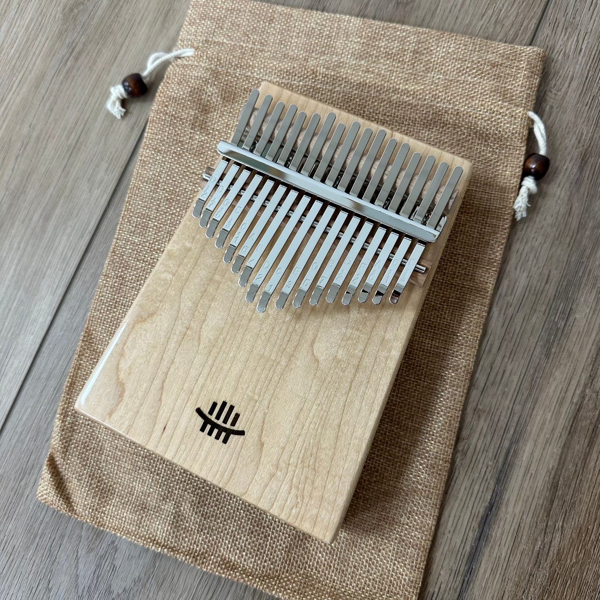 17-key kalimba in maple wood