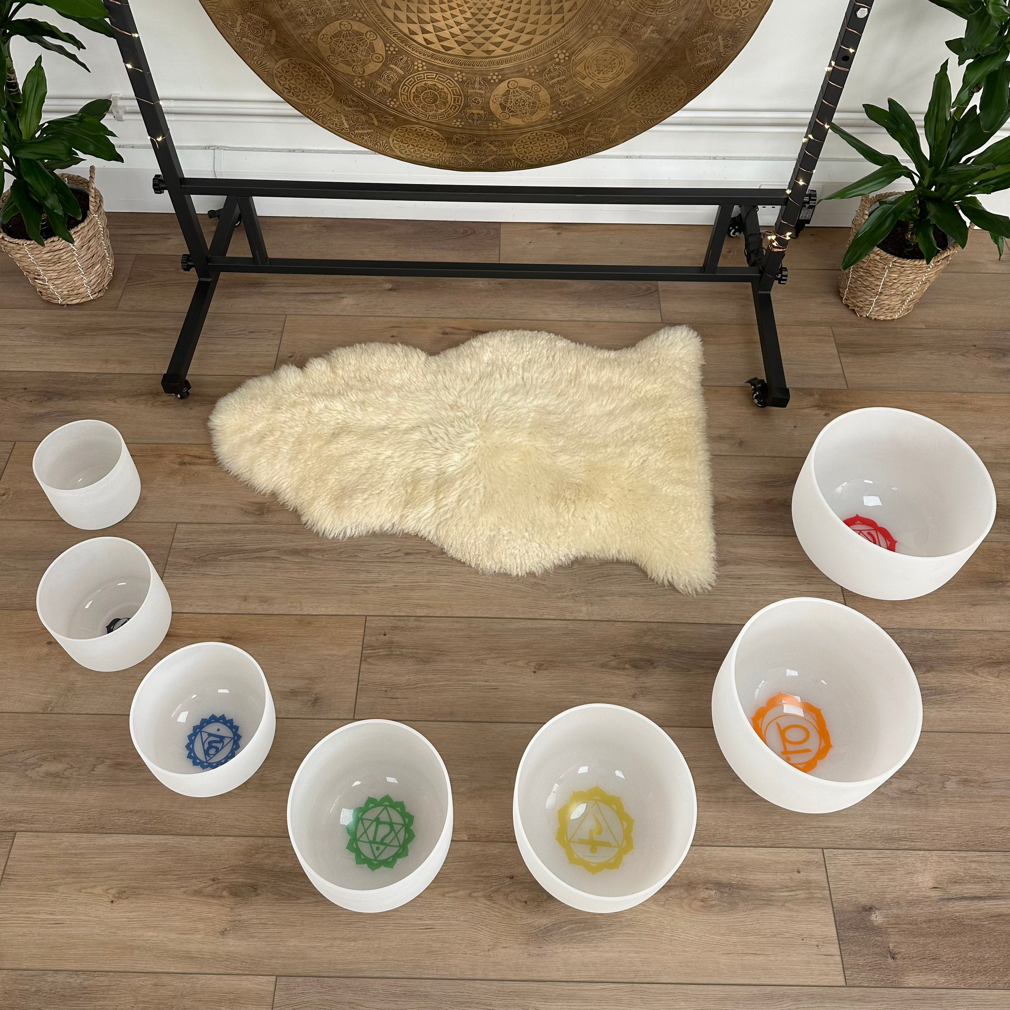 Chakra design Crystal quartz singing bowls