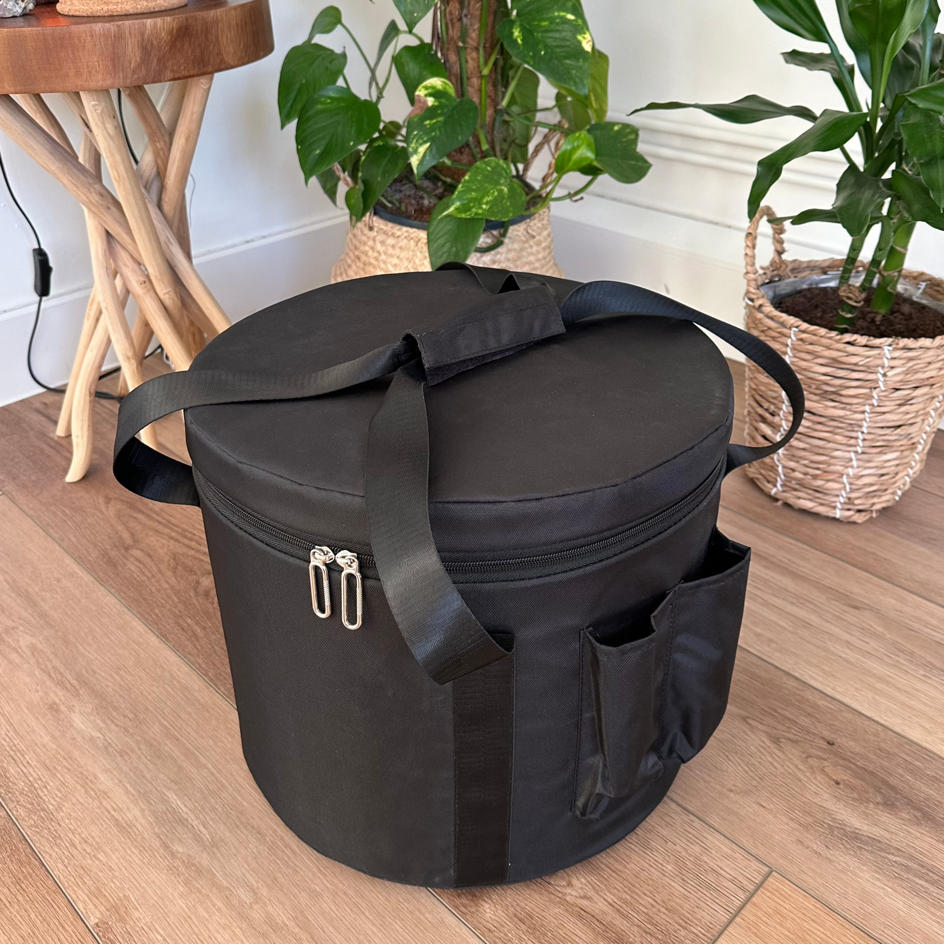 Black protective carry case for singing bowls